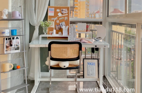 電腦桌放陽(yáng)臺(tái)會(huì)曬壞嗎1