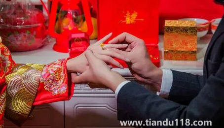 結(jié)婚用的行李箱一般買多大 1