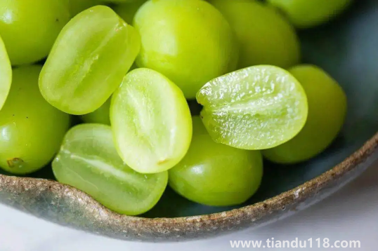 陽光玫瑰葡萄無籽是打了避孕藥嗎1