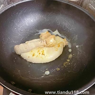 豬肚雞的做法（豬肚雞怎么做）(圖3)