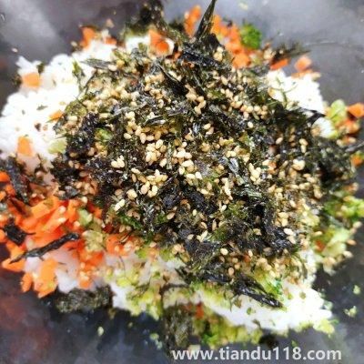 飯團(tuán)的做法（飯團(tuán)怎么做）(圖7)
