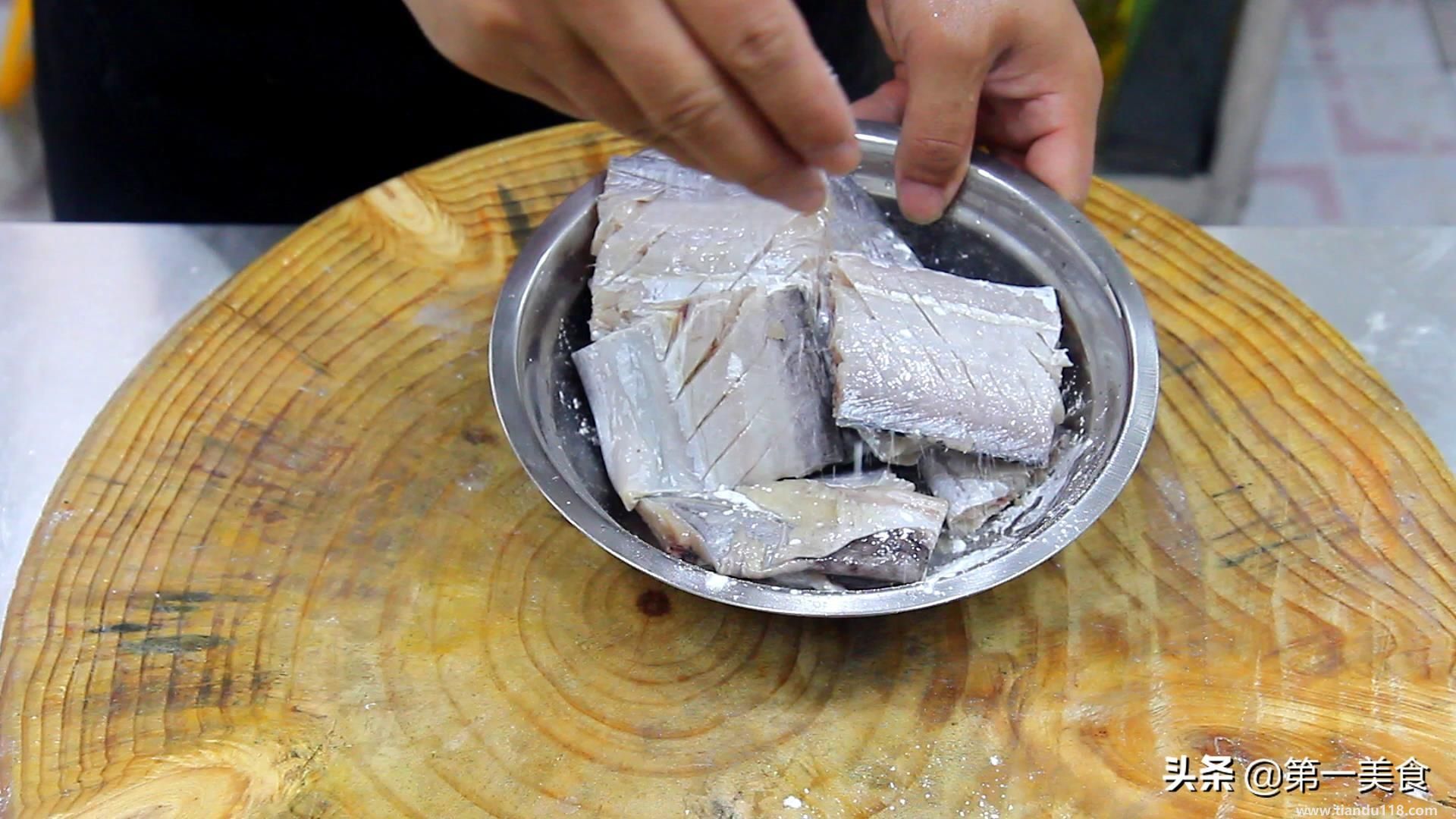 紅燒帶魚(yú)的做法（紅燒帶魚(yú)怎么做）(圖5)