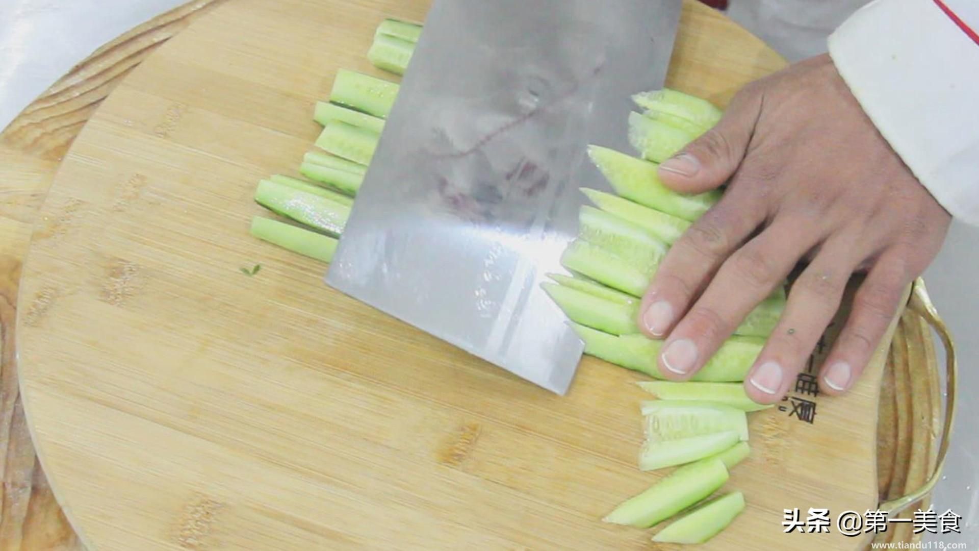 涼拌黃瓜的做法（涼拌黃瓜怎么做）(圖3)