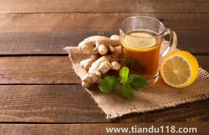 鴨屎香檸檬茶第二天可以喝嗎（過(guò)夜的檸檬茶還能不能喝）