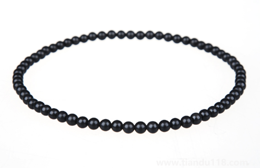 砭石項鏈的作用與功效（佩戴砭石項鏈注意事項）