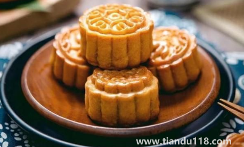 月餅現(xiàn)在的人不喜歡吃了嗎（中秋節(jié)一定要送月餅嗎）