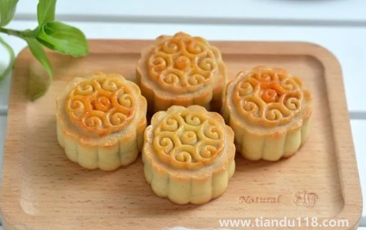 坐飛機可以帶月餅禮盒嗎2