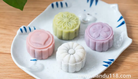 冰皮月餅放冰箱哪里儲(chǔ)存2