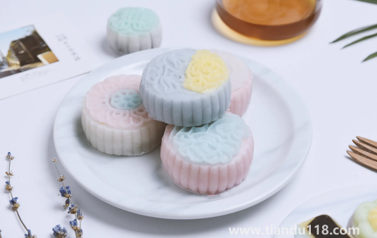 冰皮月餅放冰箱哪里儲(chǔ)存3