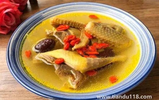 鴿子怎么燉湯好喝又營養(yǎng)3