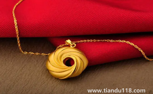 2022國慶節(jié)黃金會跌嗎3