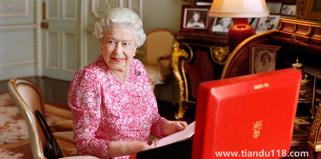 英女王處于醫(yī)療監(jiān)護(hù)狀態(tài)（查爾斯王子前往巴爾莫勒爾堡）