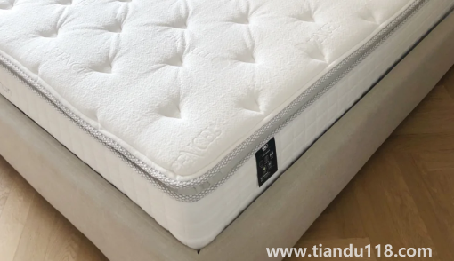 為什么網(wǎng)上的床墊那么便宜1