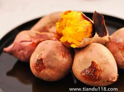 空氣炸鍋烤紅薯用錫紙還是油紙好一點(diǎn)3