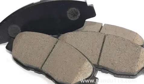 剎車片過(guò)熱澆了一次水沒(méi)事吧2