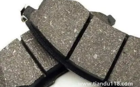 剎車片過(guò)熱澆了一次水沒(méi)事吧3