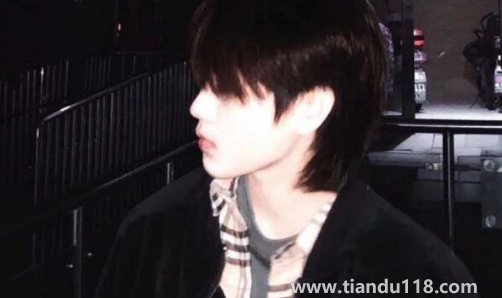 上班時間找你聊天的男生下班休息不聊1