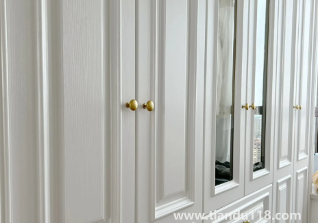 木工打衣柜封邊另外收費(fèi)嗎1