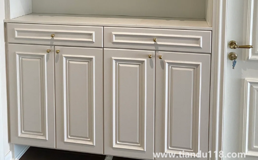 生態(tài)板做柜門(mén)會(huì)不會(huì)容易變形1