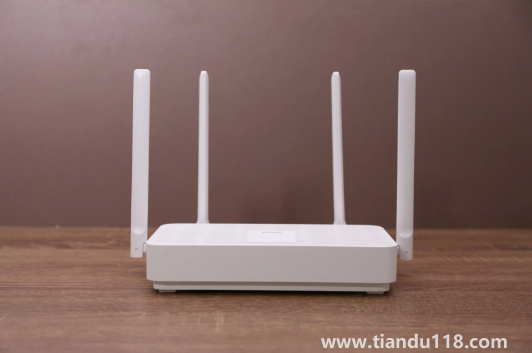 路由器放在墻邊還是角落（路由器放在哪里比較好）