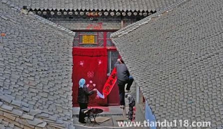 2023過(guò)小年能貼春聯(lián)嗎2