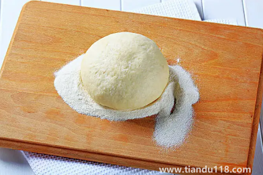 發(fā)面過了一夜晚早上還能做嗎2