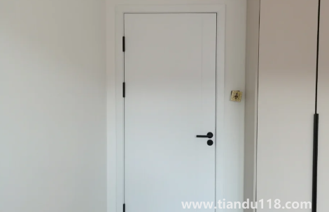 一千多的烤漆門(mén)能用嗎（臥室門(mén)選烤漆還是免漆）