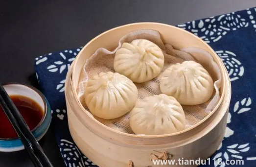 蒸包子時間長了會怎樣（包子一般蒸多久能熟）