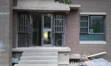 為什么窮不改門(mén)3