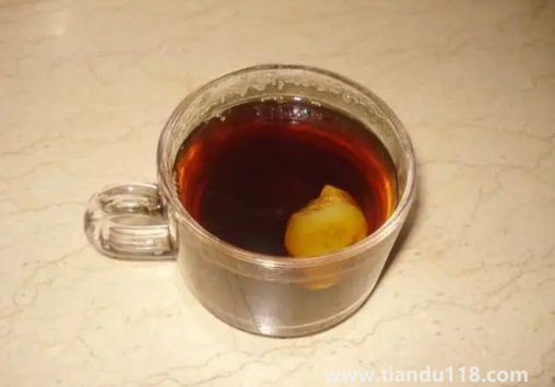 生姜蔥白紅糖水的生姜要去皮嗎（生姜蔥白紅糖水的做法）