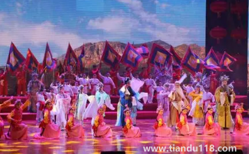 2023春節(jié)聯(lián)歡晚會對外售票嗎（春節(jié)聯(lián)歡晚會里面的觀眾都什么人）