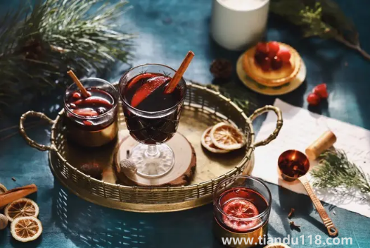 熱紅酒會(huì)不會(huì)傷胃（熱紅酒的做法）