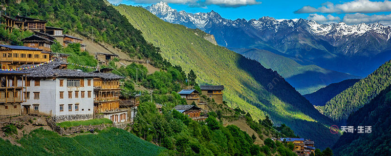 徒步雨崩需要準(zhǔn)備什么